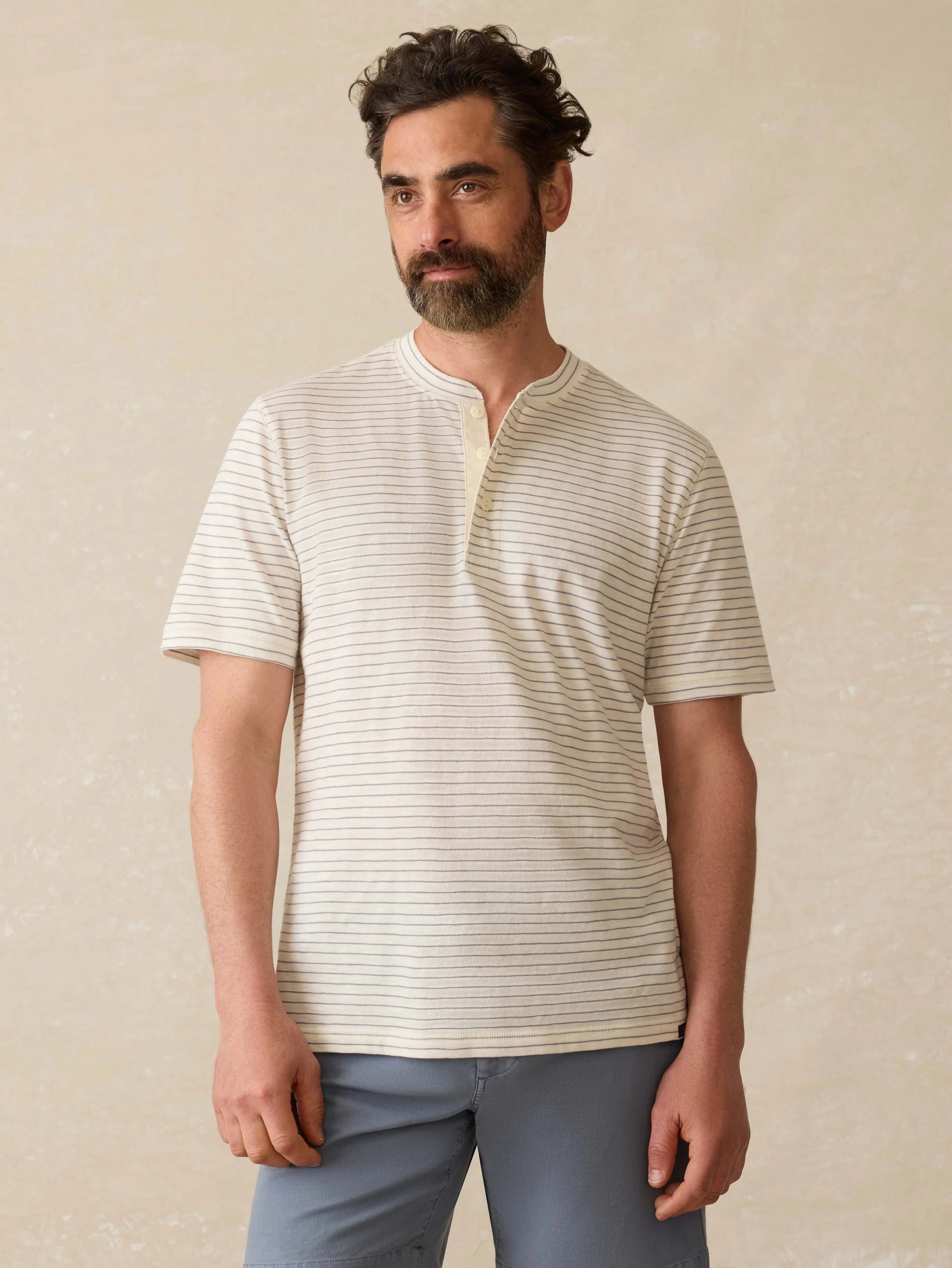 Faherty Sunwashed Henley Short Sleeve